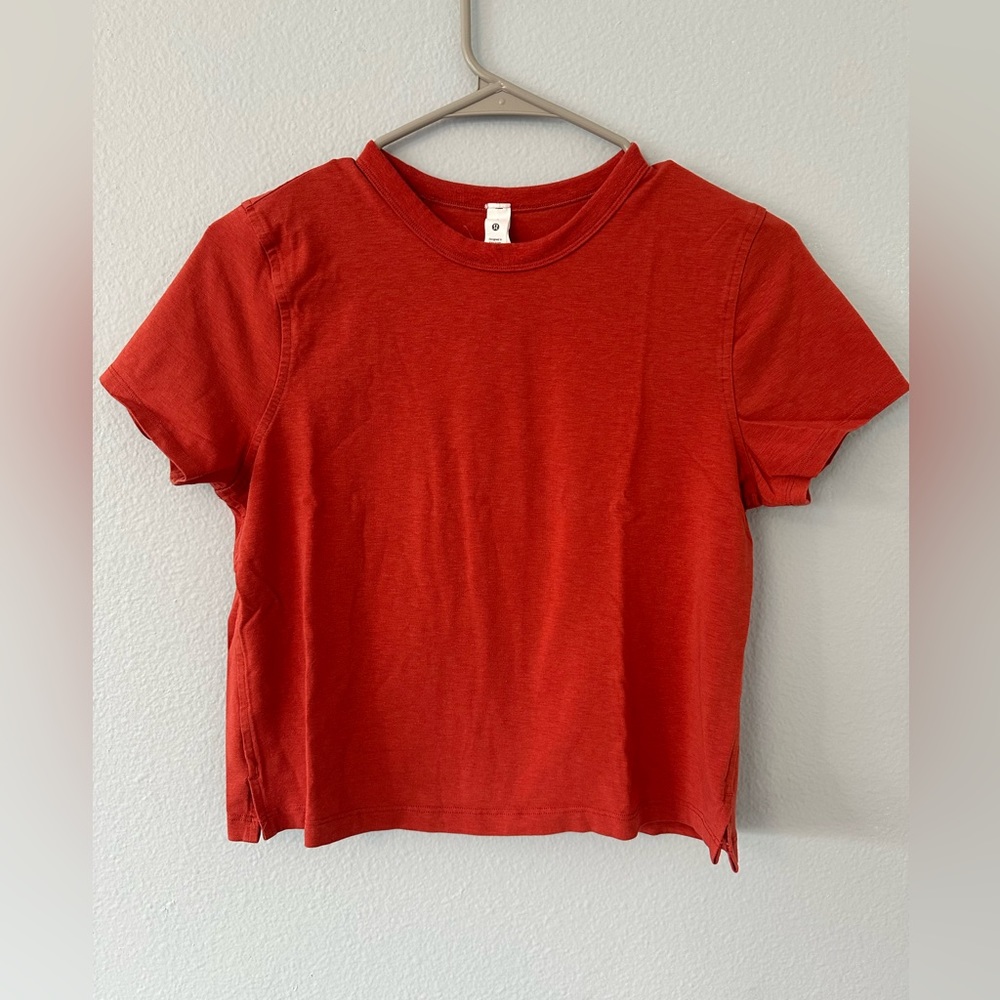 Lulu tee